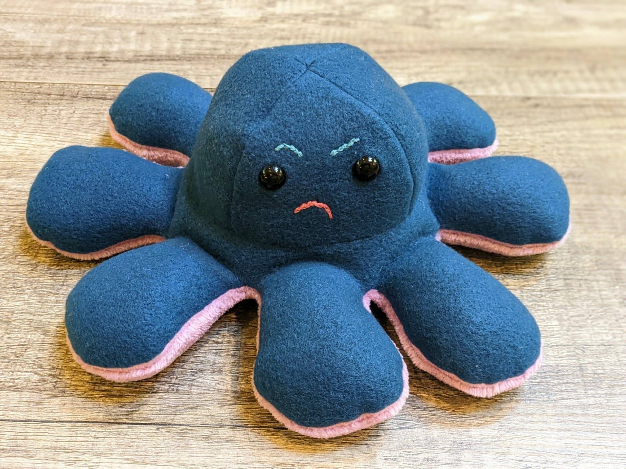 Perle Reversible Octopus: A4 Pdf Pattern in French Only -  Canada